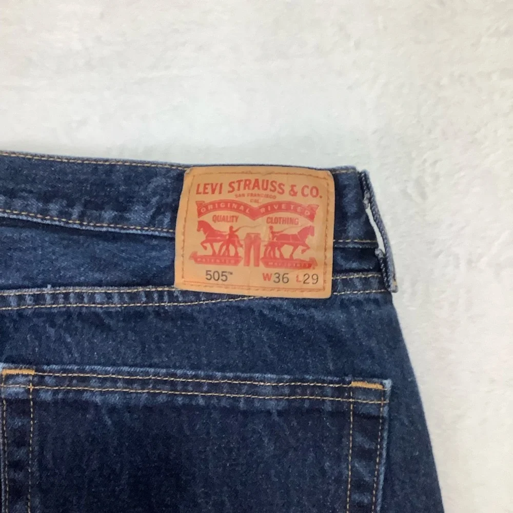 Levis levi’s 505